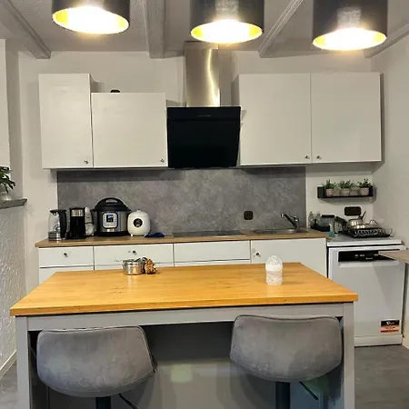 شقة 3,5 Zimmer Wohnung Mit Balkon - Festspiele بايروث